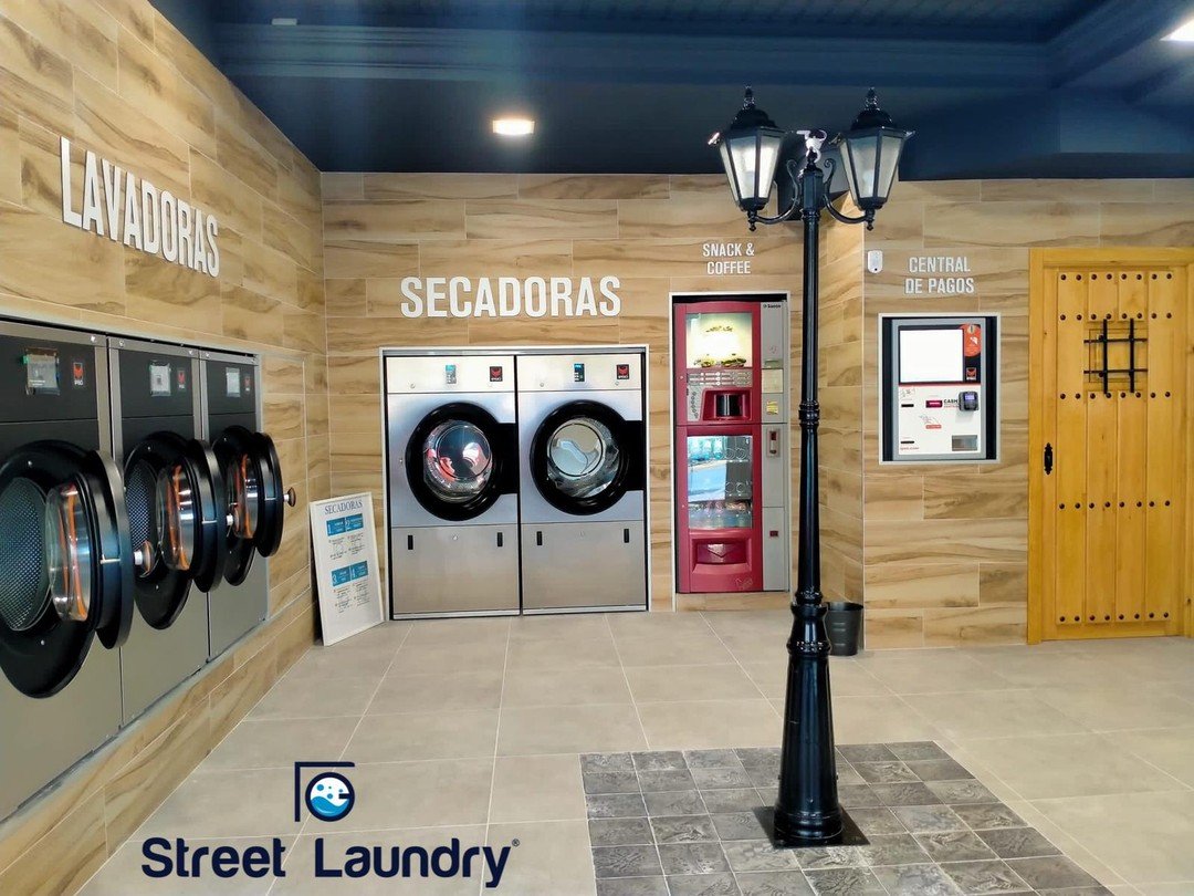 Locales Comerciales — Muñoz Espinosa